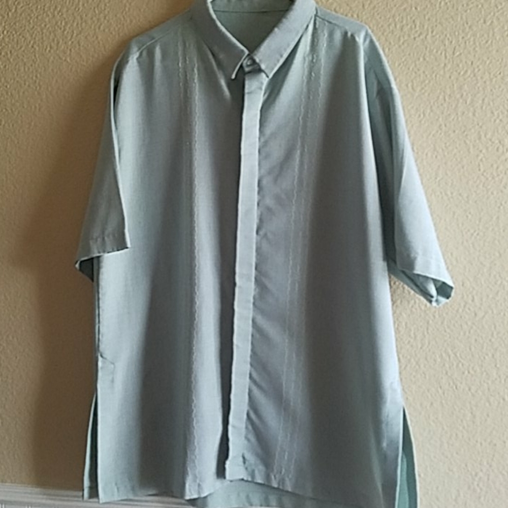 MAKE AN OFFER Men's Barong Tagalog